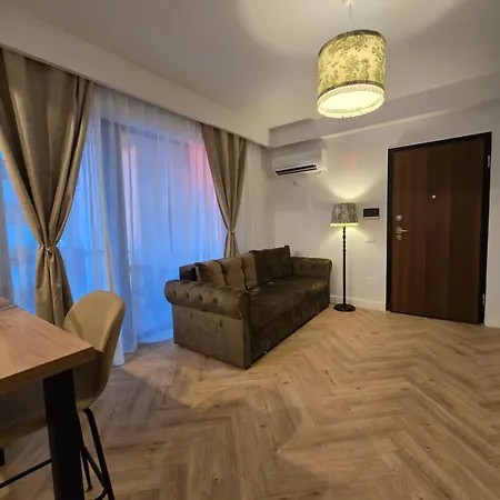 Cozy & Free Private Parking Apartmán Craiova