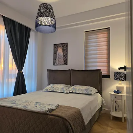 Cozy & Free Private Parking Craiova
