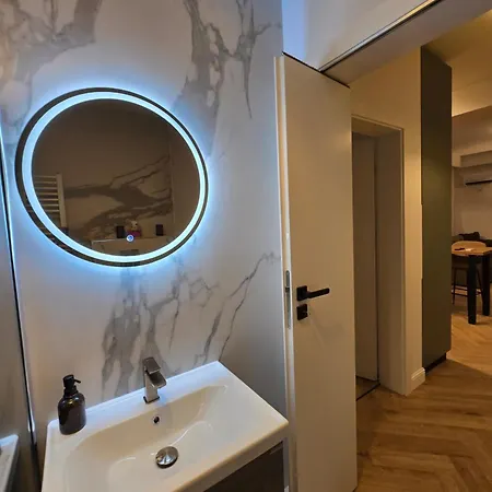 Apartmán Cozy & Free Private Parking Craiova