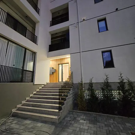 Apartmán Cozy & Free Private Parking Craiova